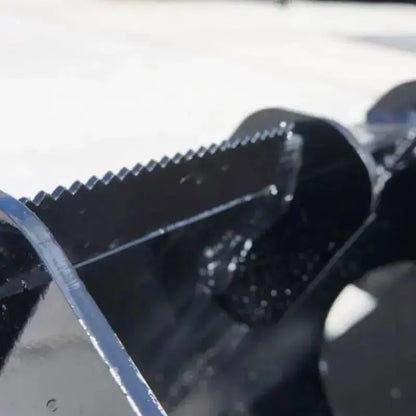 Efficiently manage vegetation with confidence using Blue Diamond's Heavy Duty Brush Cutter. Blue Diamond Blue Diamond