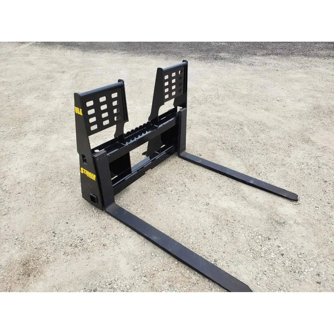 Pallet Forks Attachment in Action - Precision Material Handling Stinger Attachments Stinger Attachments