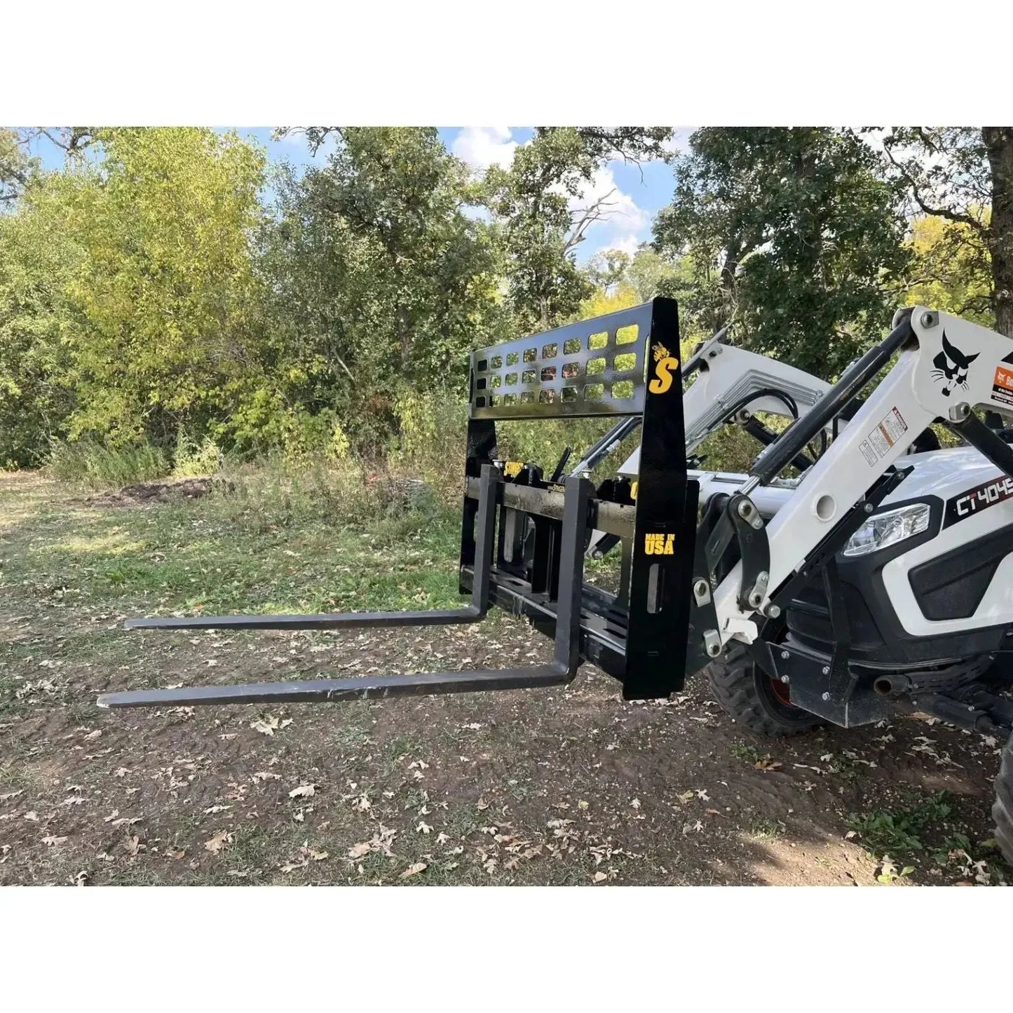 Experience Precision Lifting with HeavyEquipTech's CPF Compact Pallet Fork Stinger Attachments Stinger Attachments