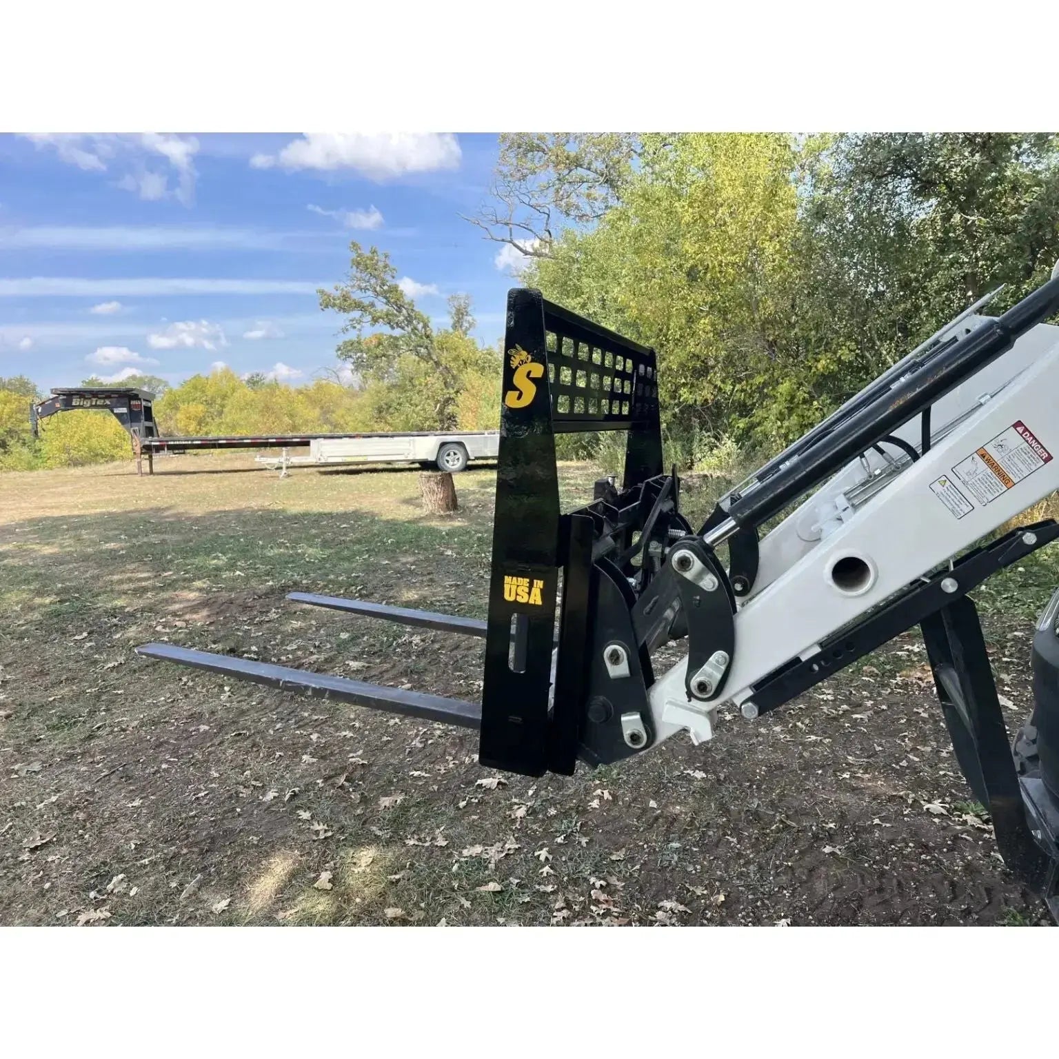 HeavyEquipTech CPF Compact Pallet Fork - Ideal for Efficient Material Handling Stinger Attachments Stinger Attachments