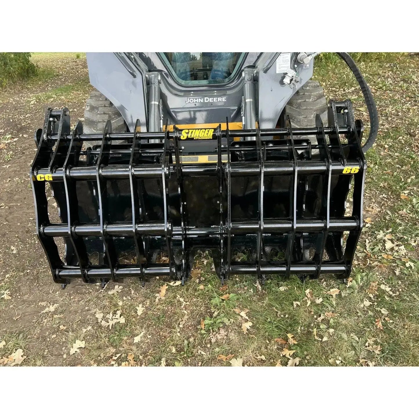 HeavyEquipTech CG Clam Grapple - Durable and Efficient Attachment for Skid Steers, Ensuring Precision Material Handling. 8 Stinger Attachments