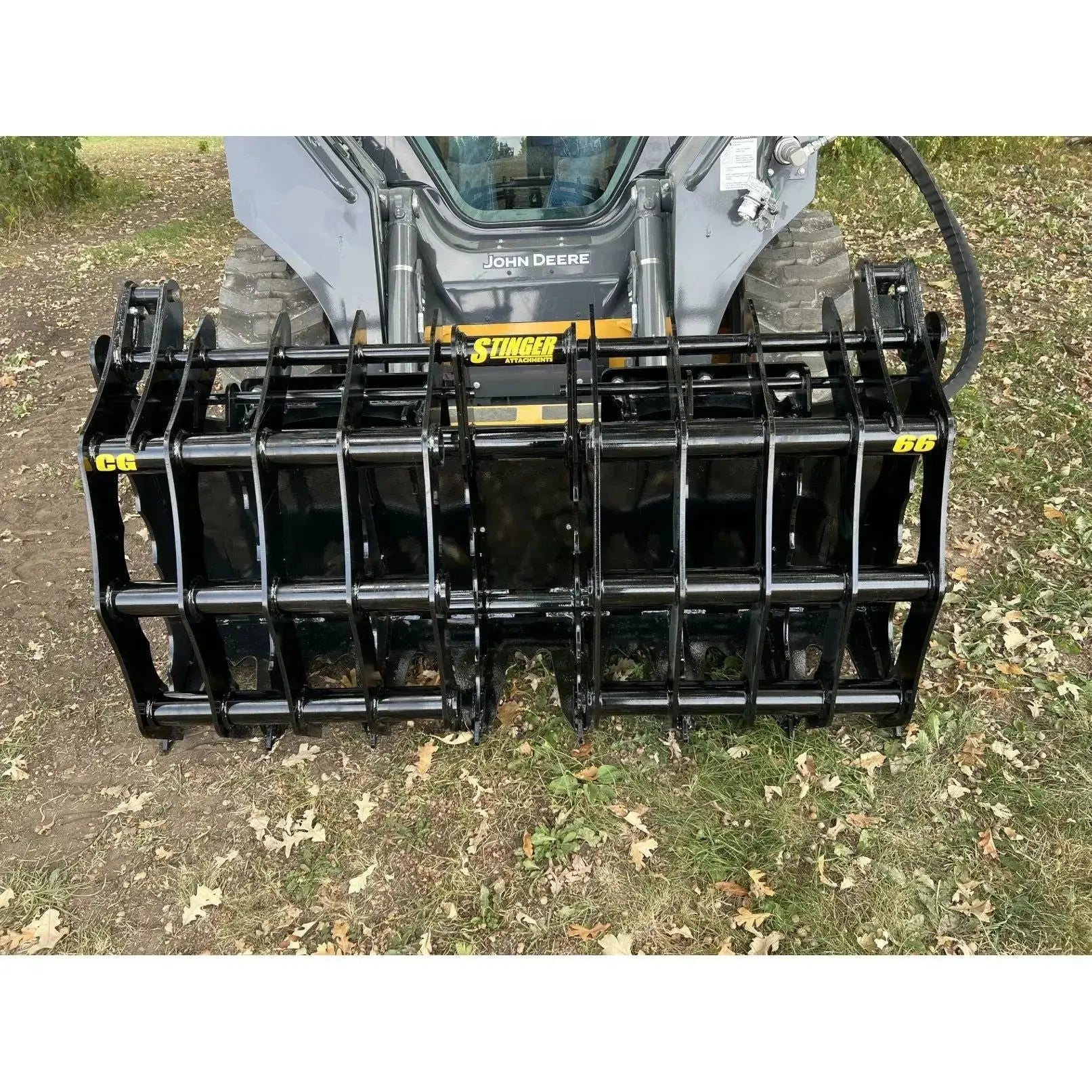 HeavyEquipTech CG Clam Grapple - Durable and Efficient Attachment for Skid Steers, Ensuring Precision Material Handling. 8 Stinger Attachments