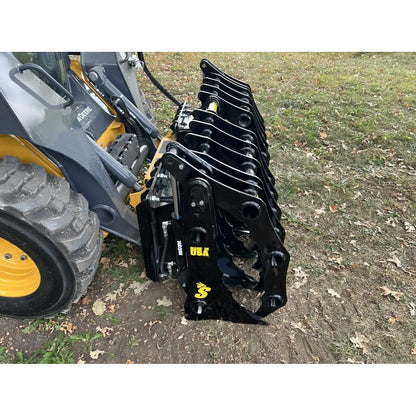 HeavyEquipTech CG Clam Grapple - Durable and Efficient Attachment for Skid Steers, Ensuring Precision Material Handling. 10