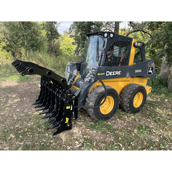 HeavyEquipTech CG Clam Grapple - Durable and Efficient Attachment for Skid Steers, Ensuring Precision Material Handling. 1