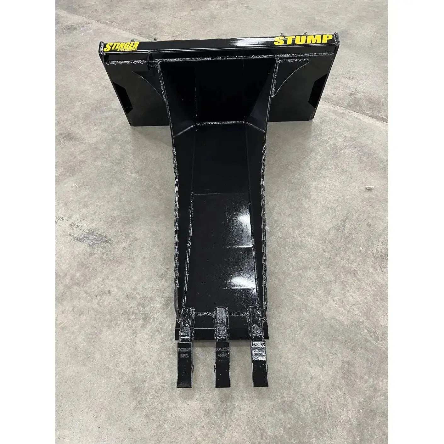 Top-Quality STB Stump Bucket - Superior Performance for Skid Steers Stinger Attachments Stinger Attachments