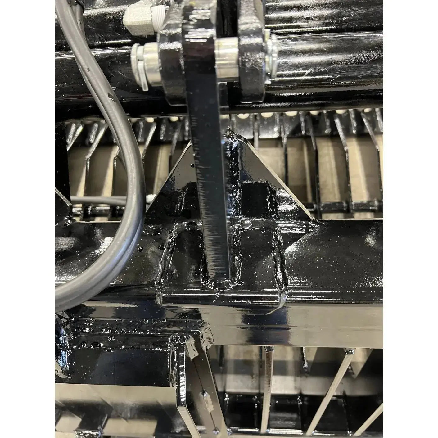 Skid Steer Rock Grapple Bucket (RG) Stinger Attachments