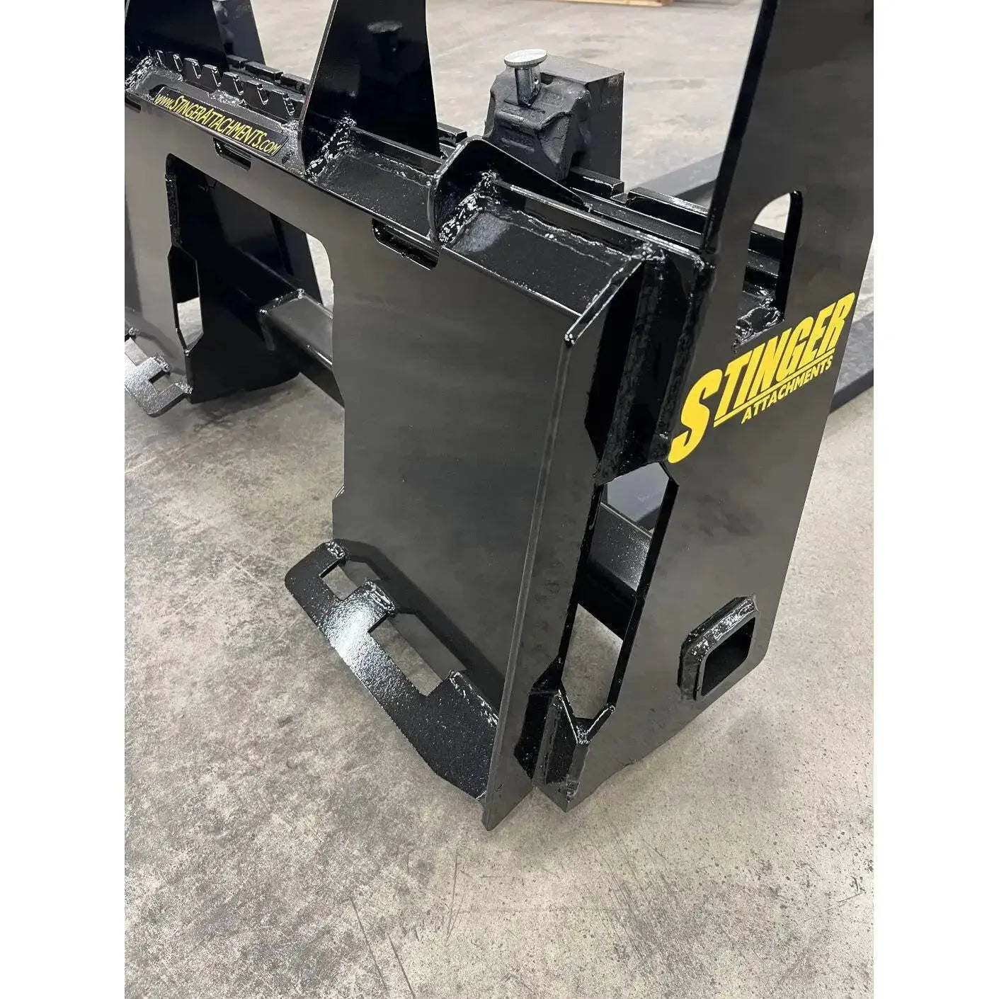 Top-Quality Pallet Forks Attachment - Superior Performance Stinger Attachments Stinger Attachments