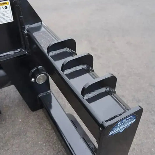 Close-up view of the inverted log splitter's heavy-duty components and robust construction. Blue Diamond Blue Diamond