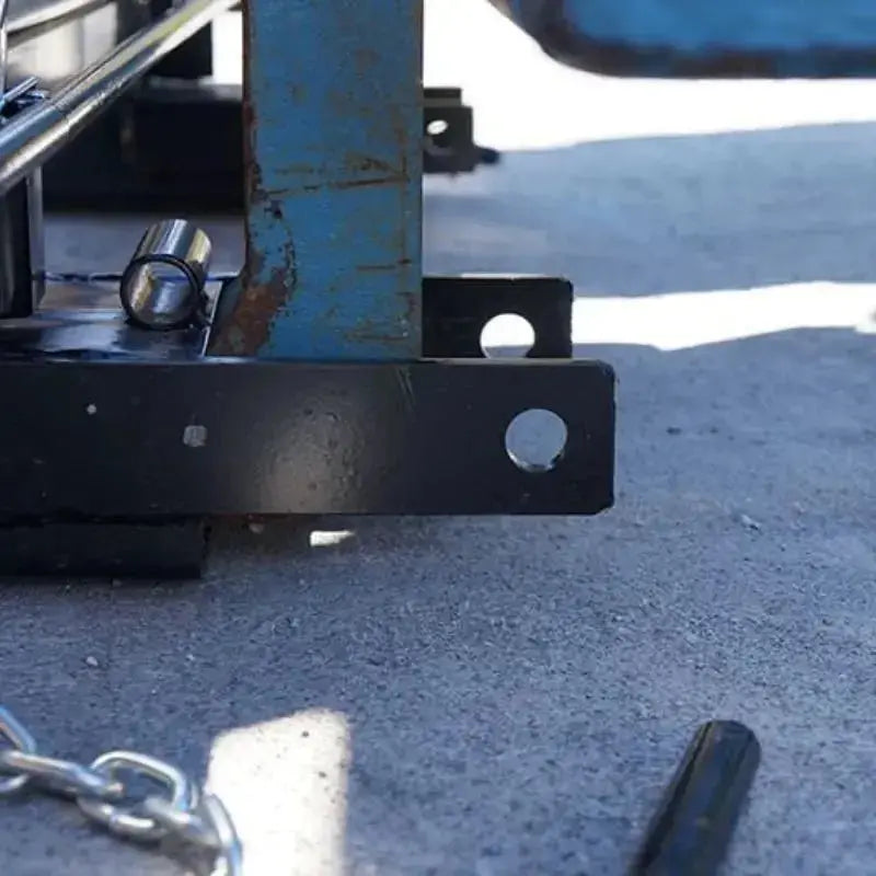 Explore the flexibility of Blue Diamond's Work Platform attachment for Telehandlers. Blue Diamond