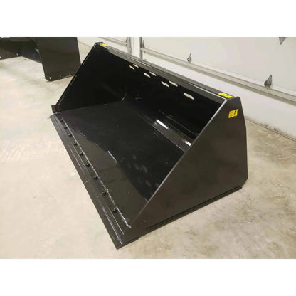 Snow bucket attachment for skid steer loaders – Series 1, built for tough winter conditions Stinger Attachments Stinger Attachments