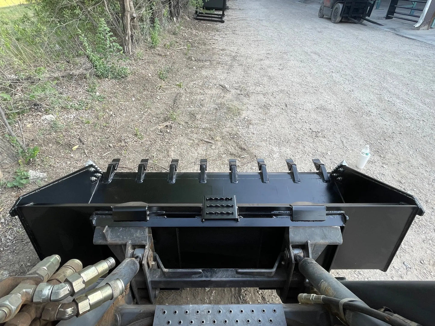 Heavy Duty Skid-Steer Buckets - HeavyEquipTech